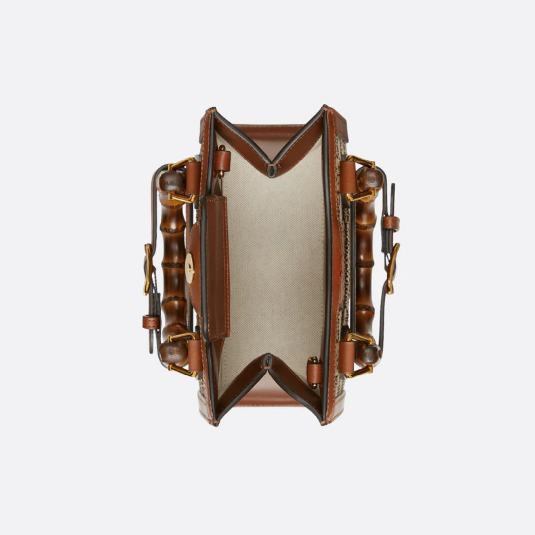 Kleine Kristall-Tasche